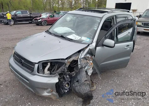 2005 Toyota Rav4 from USA, damaged, VIN JTEHD20V250069483